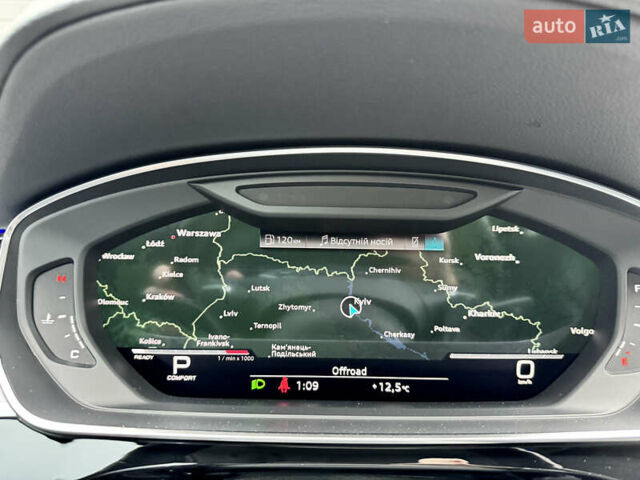 Ауди А8 2022 в Киеве на Automoto.ua Синий Ауди А8, объемом двигателя 3 л и пробегом 54 тыс. км за 69900 $, фото 40 на Automoto.ua