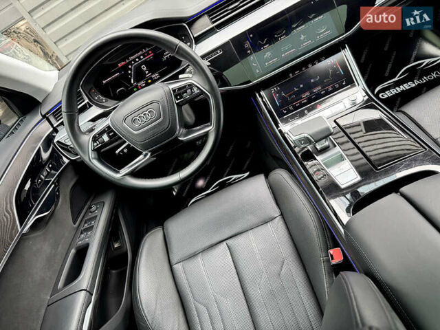 Ауди А8 2022 в Киеве на Automoto.ua Синий Ауди А8, объемом двигателя 3 л и пробегом 54 тыс. км за 69900 $, фото 17 на Automoto.ua