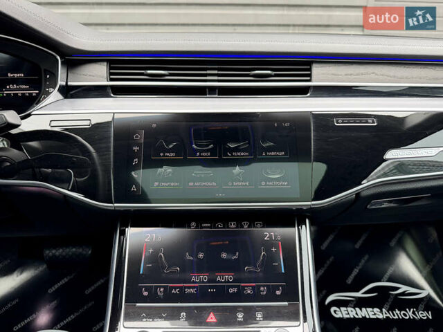 Ауди А8 2022 в Киеве на Automoto.ua Синий Ауди А8, объемом двигателя 3 л и пробегом 54 тыс. км за 69900 $, фото 37 на Automoto.ua