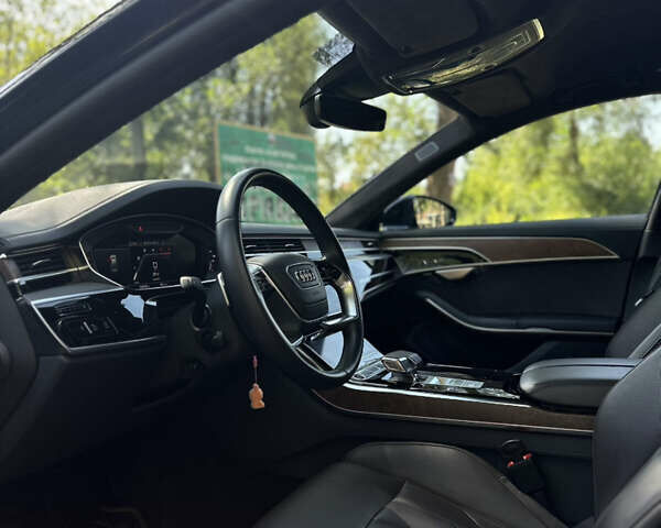 Синій Ауді A8, об'ємом двигуна 3 л та пробігом 54 тис. км за 79499 $, фото 17 на Automoto.ua