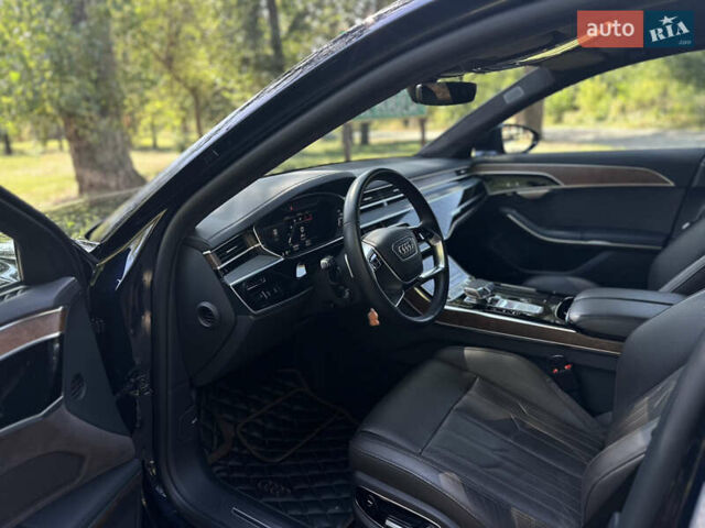 Синій Ауді A8, об'ємом двигуна 3 л та пробігом 54 тис. км за 79499 $, фото 16 на Automoto.ua