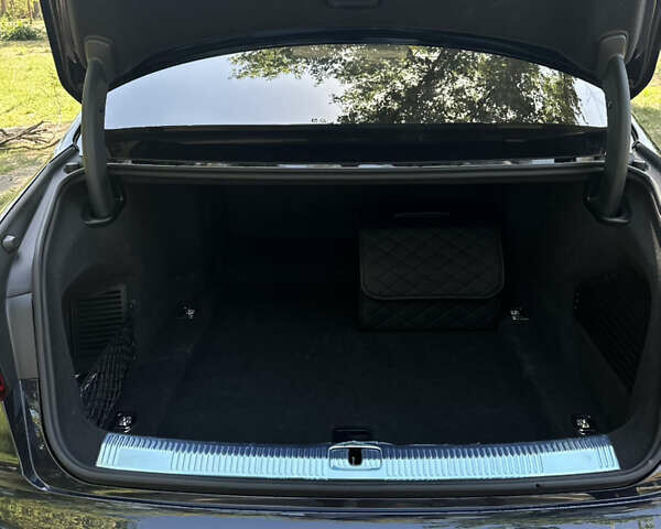 Синій Ауді A8, об'ємом двигуна 3 л та пробігом 54 тис. км за 79499 $, фото 4 на Automoto.ua
