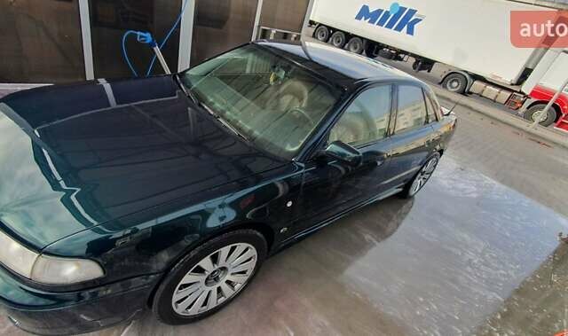 Зелений Ауді A8, об'ємом двигуна 4.2 л та пробігом 460 тис. км за 5200 $, фото 25 на Automoto.ua
