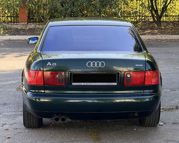 Зелений Ауді A8, об'ємом двигуна 3.7 л та пробігом 280 тис. км за 5600 $, фото 4 на Automoto.ua