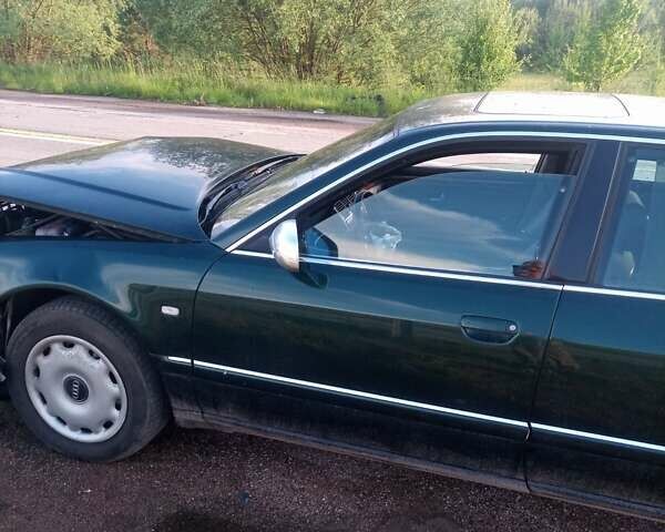 Зеленый Ауди А8, объемом двигателя 2.8 л и пробегом 300 тыс. км за 2000 $, фото 9 на Automoto.ua