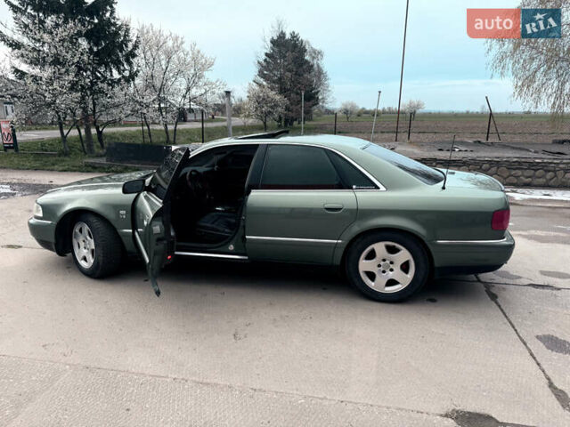Зелений Ауді A8, об'ємом двигуна 3.3 л та пробігом 320 тис. км за 6500 $, фото 30 на Automoto.ua