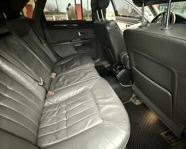 Зелений Ауді A8, об'ємом двигуна 3.3 л та пробігом 320 тис. км за 6500 $, фото 35 на Automoto.ua