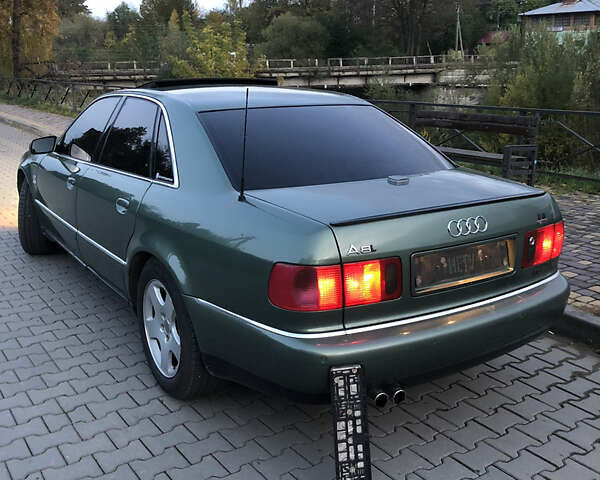 Зелений Ауді A8, об'ємом двигуна 3.3 л та пробігом 320 тис. км за 6500 $, фото 43 на Automoto.ua