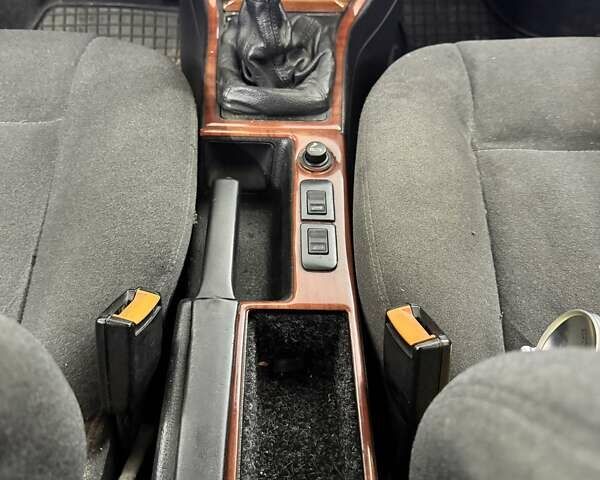 Чорний Ауді Купе, об'ємом двигуна 1.98 л та пробігом 218 тис. км за 5000 $, фото 10 на Automoto.ua