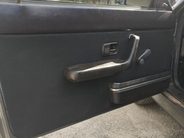 Сірий Ауді Купе, об'ємом двигуна 2.2 л та пробігом 325 тис. км за 2999 $, фото 12 на Automoto.ua