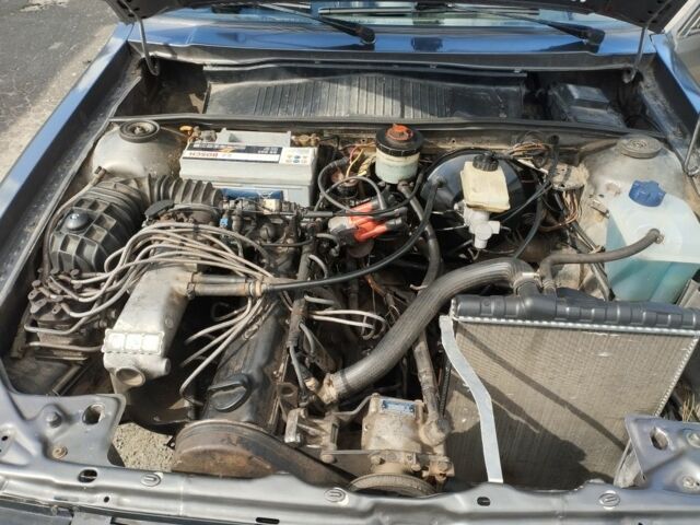 Сірий Ауді Купе, об'ємом двигуна 2.2 л та пробігом 325 тис. км за 2999 $, фото 5 на Automoto.ua