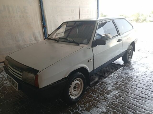 Білий Ауді Інша, об'ємом двигуна 5 л та пробігом 63 тис. км за 1200 $, фото 1 на Automoto.ua