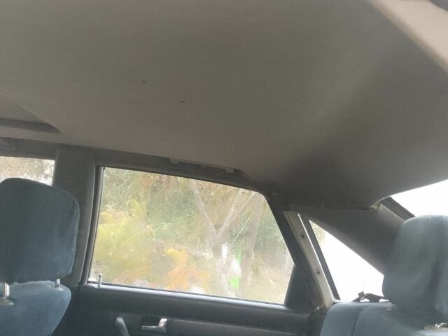 Белый Ауди Другая, объемом двигателя 2.3 л и пробегом 350 тыс. км за 1899 $, фото 7 на Automoto.ua