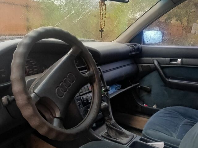 Белый Ауди Другая, объемом двигателя 2.3 л и пробегом 350 тыс. км за 1899 $, фото 4 на Automoto.ua