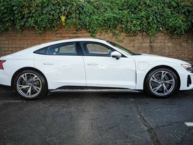 Белый Ауди Другая, объемом двигателя 0 л и пробегом 24 тыс. км за 40500 $, фото 3 на Automoto.ua