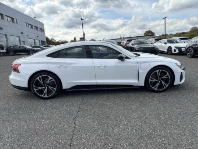 Белый Ауди Другая, объемом двигателя 0 л и пробегом 30 тыс. км за 19000 $, фото 2 на Automoto.ua