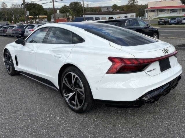 Белый Ауди Другая, объемом двигателя 0 л и пробегом 30 тыс. км за 19000 $, фото 4 на Automoto.ua