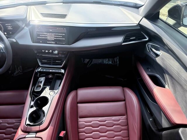 Белый Ауди Другая, объемом двигателя 0 л и пробегом 13 тыс. км за 35000 $, фото 9 на Automoto.ua