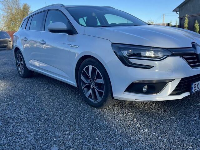 Білий Ауді Інша, об'ємом двигуна 1.5 л та пробігом 200 тис. км за 12500 $, фото 1 на Automoto.ua