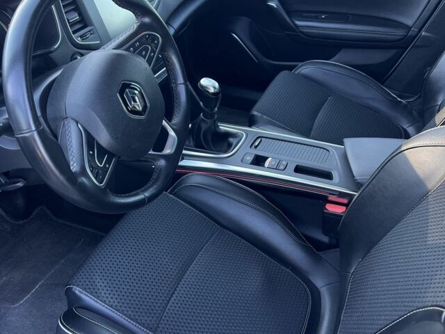 Білий Ауді Інша, об'ємом двигуна 1.5 л та пробігом 200 тис. км за 12500 $, фото 5 на Automoto.ua