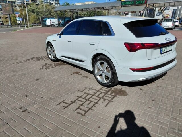 Білий Ауді Інша, об'ємом двигуна 0 л та пробігом 116 тис. км за 27900 $, фото 5 на Automoto.ua