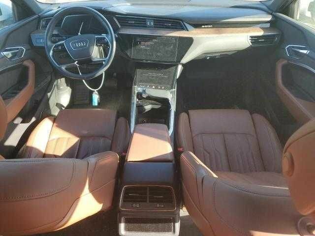 Белый Ауди Другая, объемом двигателя 0 л и пробегом 37 тыс. км за 9900 $, фото 7 на Automoto.ua