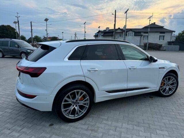 Белый Ауди Другая, объемом двигателя 0 л и пробегом 150 тыс. км за 30500 $, фото 6 на Automoto.ua