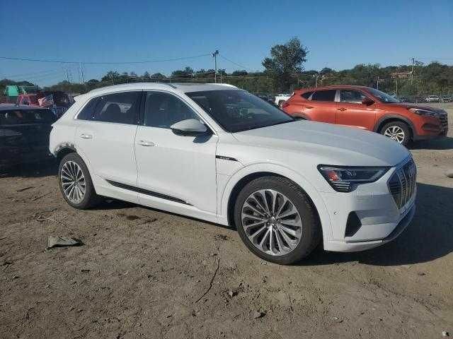 Белый Ауди Другая, объемом двигателя 0 л и пробегом 37 тыс. км за 9900 $, фото 2 на Automoto.ua