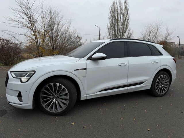 Белый Ауди Другая, объемом двигателя 3 л и пробегом 87 тыс. км за 28000 $, фото 7 на Automoto.ua