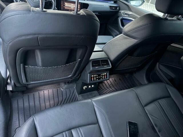 Белый Ауди Другая, объемом двигателя 0 л и пробегом 150 тыс. км за 30500 $, фото 19 на Automoto.ua