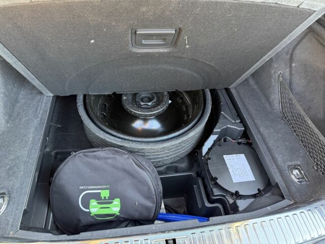 Белый Ауди Другая, объемом двигателя 0 л и пробегом 120 тыс. км за 29000 $, фото 11 на Automoto.ua