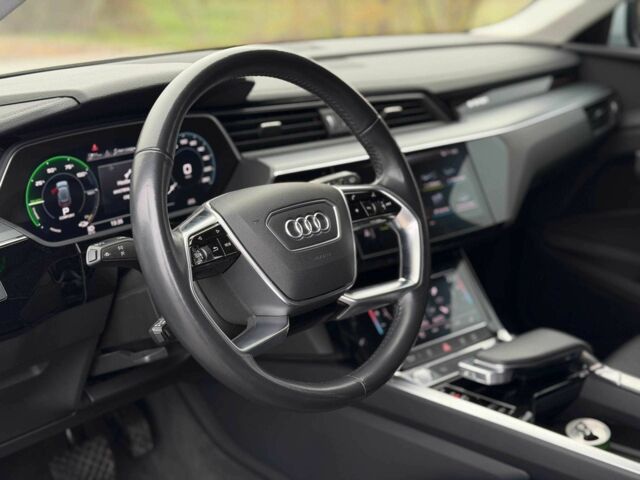 Белый Ауди Другая, объемом двигателя 3 л и пробегом 87 тыс. км за 28000 $, фото 16 на Automoto.ua