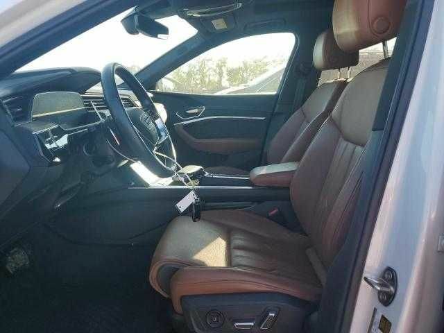 Белый Ауди Другая, объемом двигателя 0 л и пробегом 37 тыс. км за 9900 $, фото 6 на Automoto.ua