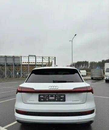 Белый Ауди Другая, объемом двигателя 0 л и пробегом 22 тыс. км за 26900 $, фото 5 на Automoto.ua