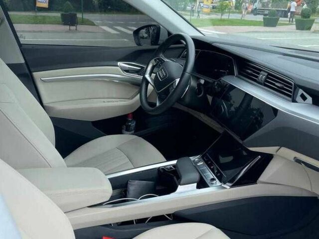 Белый Ауди Другая, объемом двигателя 0 л и пробегом 34 тыс. км за 39999 $, фото 11 на Automoto.ua