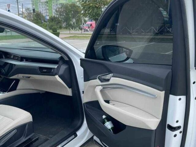 Белый Ауди Другая, объемом двигателя 0 л и пробегом 34 тыс. км за 39999 $, фото 10 на Automoto.ua