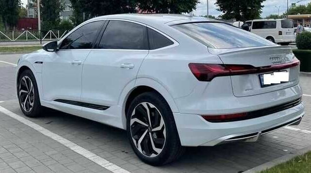 Белый Ауди Другая, объемом двигателя 0 л и пробегом 34 тыс. км за 39999 $, фото 8 на Automoto.ua