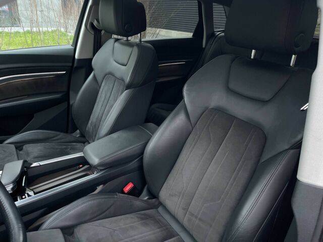 Белый Ауди Другая, объемом двигателя 0 л и пробегом 76 тыс. км за 33700 $, фото 16 на Automoto.ua