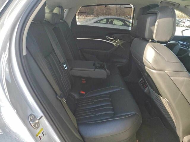 Білий Ауді Інша, об'ємом двигуна 0 л та пробігом 79 тис. км за 12900 $, фото 10 на Automoto.ua