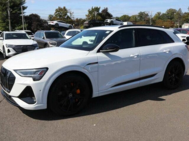 Белый Ауди Другая, объемом двигателя 0 л и пробегом 14 тыс. км за 12500 $, фото 2 на Automoto.ua