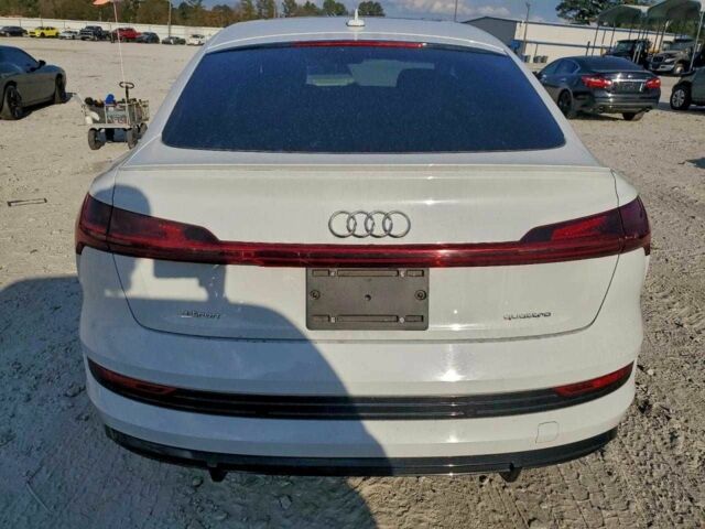 Білий Ауді Інша, об'ємом двигуна 0 л та пробігом 79 тис. км за 12900 $, фото 5 на Automoto.ua