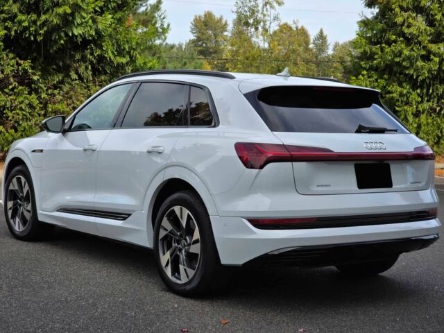 Білий Ауді Інша, об'ємом двигуна 0 л та пробігом 11 тис. км за 20000 $, фото 4 на Automoto.ua