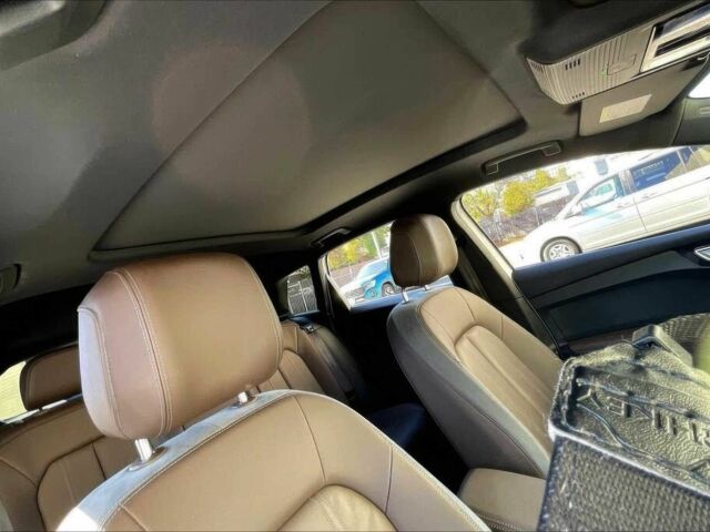 Белый Ауди Другая, объемом двигателя 0 л и пробегом 24 тыс. км за 12300 $, фото 10 на Automoto.ua