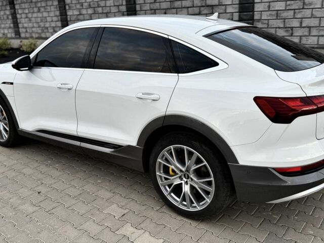 Білий Ауді Інша, об'ємом двигуна 0 л та пробігом 38 тис. км за 38500 $, фото 12 на Automoto.ua