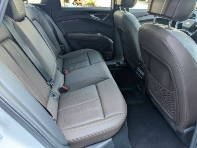 Белый Ауди Другая, объемом двигателя 0 л и пробегом 27 тыс. км за 26000 $, фото 8 на Automoto.ua