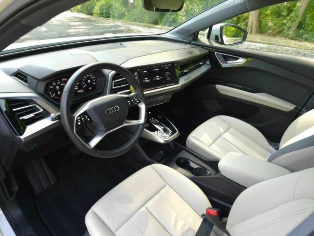 Білий Ауді Інша, об'ємом двигуна 0 л та пробігом 25 тис. км за 32000 $, фото 8 на Automoto.ua