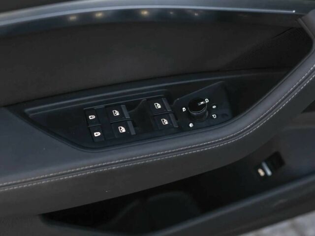 Белый Ауди Другая, объемом двигателя 0 л и пробегом 41 тыс. км за 20000 $, фото 8 на Automoto.ua