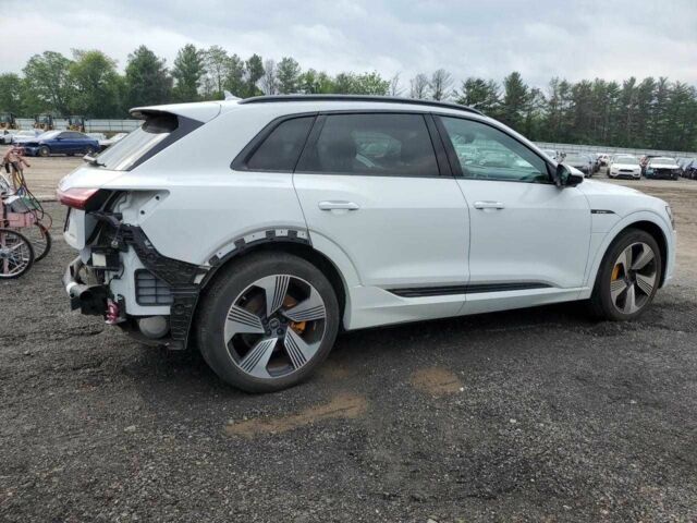 Белый Ауди Другая, объемом двигателя 0 л и пробегом 20 тыс. км за 13800 $, фото 2 на Automoto.ua