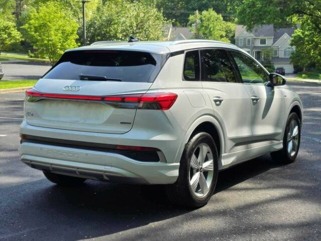 Білий Ауді Інша, об'ємом двигуна 0 л та пробігом 25 тис. км за 32000 $, фото 6 на Automoto.ua