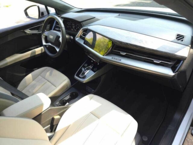 Белый Ауди Другая, объемом двигателя 0 л и пробегом 20 тыс. км за 16000 $, фото 12 на Automoto.ua